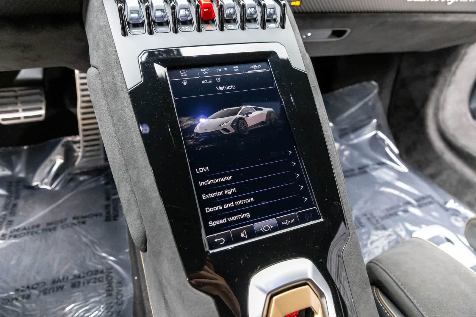 Used 2024 Lamborghini Huracan Sterrato image 36