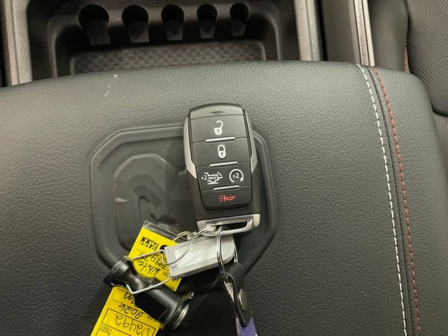 New 2026 RAM 1500 Laramie AWD/4WD image 28
