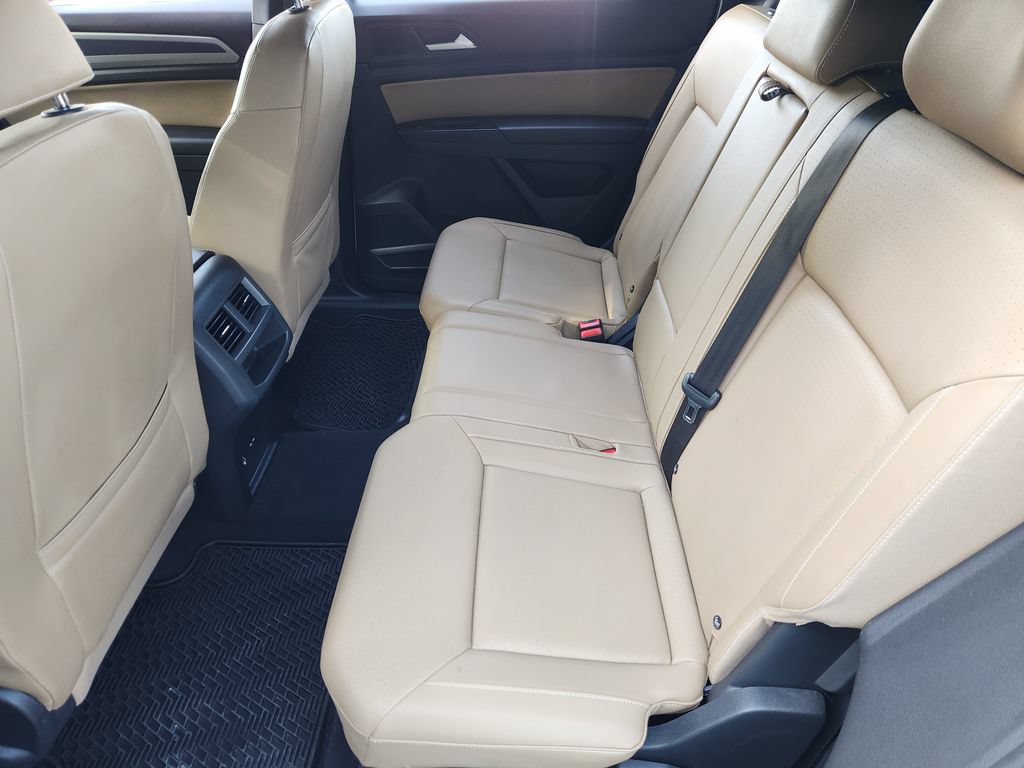 Used 2020 Volkswagen Atlas Cross Sport SE w/ Panoramic Sunroof Package AWD/4WD image 22
