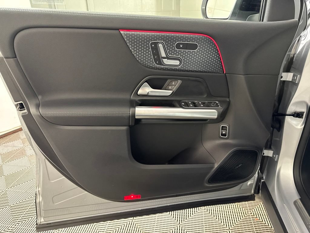 Certified 2026 Mercedes-Benz GLA 250 4MATIC image 15