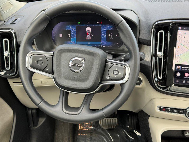 Certified 2023 Volvo XC40 B5 Ultimate w/ Protection Package Premier AWD/4WD image 13