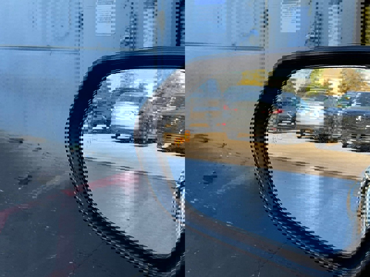 Used 2025 Toyota Camry LE image 19