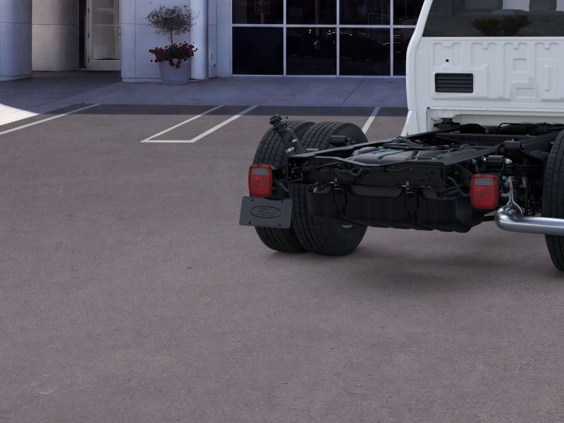 New 2025 Ford F350 XL RWD image 36