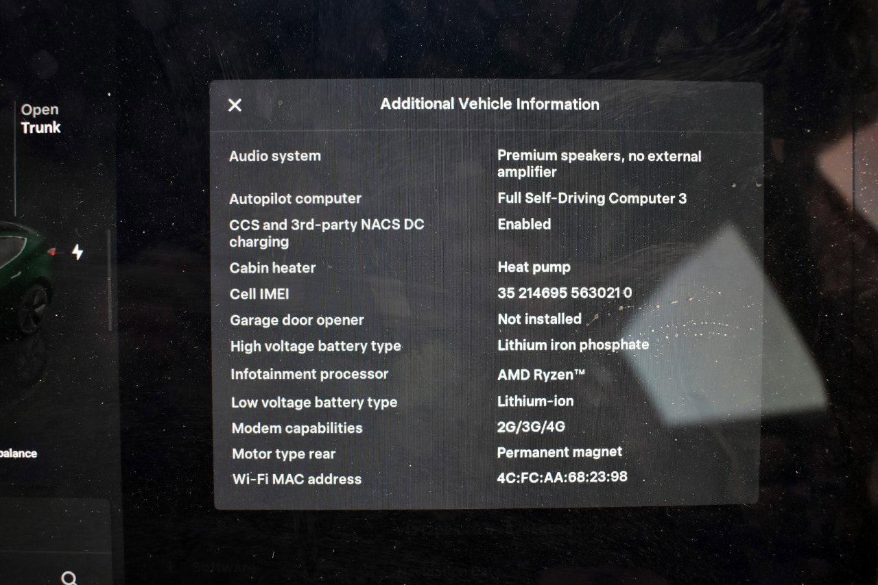 Used 2022 Tesla Model 3 Standard Range RWD image 25