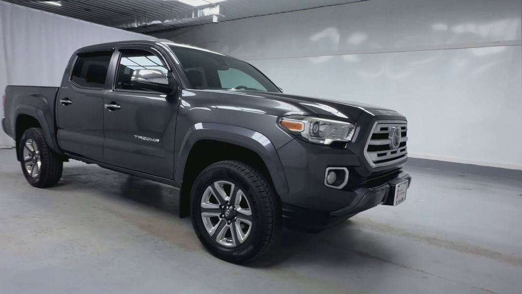 Certified 2018 Toyota Tacoma Limited AWD/4WD image 17