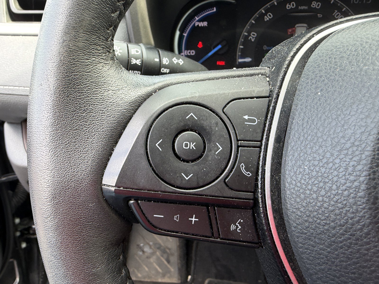 Used 2021 Toyota RAV4 Limited w/ Limited Grade Weather Package AWD/4WD image 15