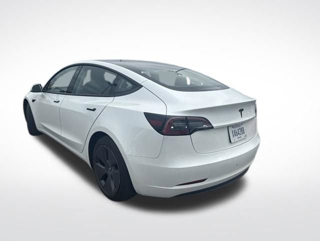Used 2023 Tesla Model 3 Standard Range RWD image 3