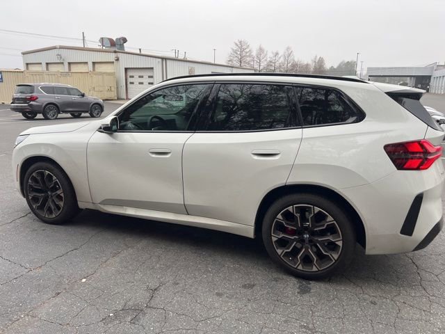 Used 2025 BMW X3 xDrive30i w/ Premium Package image 8