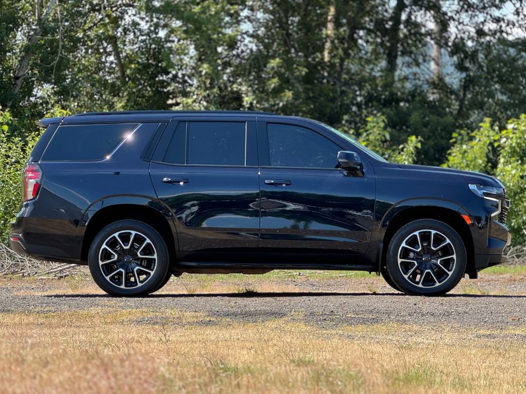 Used 2023 Chevrolet Tahoe RST w/ Luxury Package AWD/4WD image 8