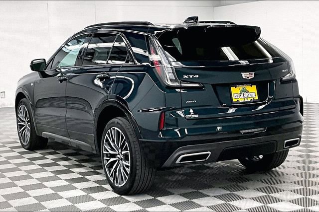 Used 2024 Cadillac XT4 Sport AWD/4WD image 3