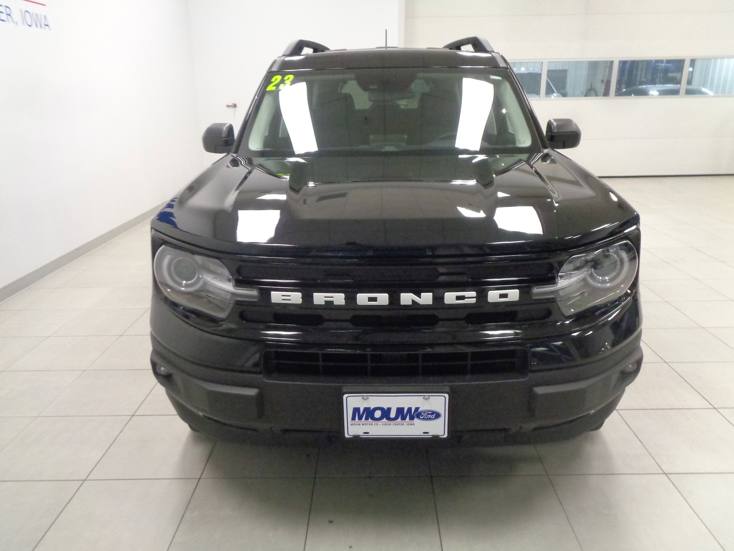 Used 2023 Ford Bronco Sport Outer Banks AWD/4WD image 3