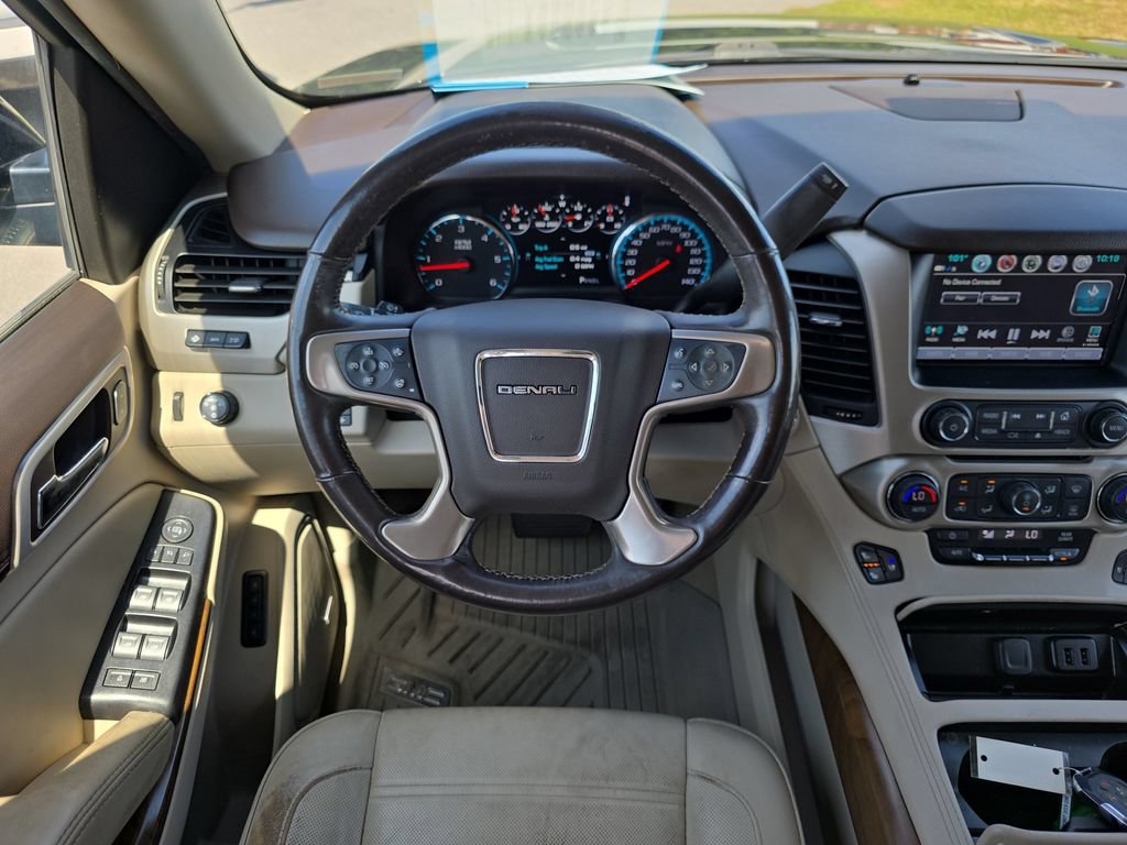 Used 2019 GMC Yukon Denali w/ Denali Ultimate Package RWD image 14