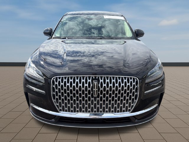 Certified 2025 Lincoln Corsair FWD image 11