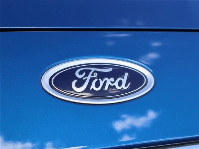 Used 2017 Ford Fusion SE FWD image 28