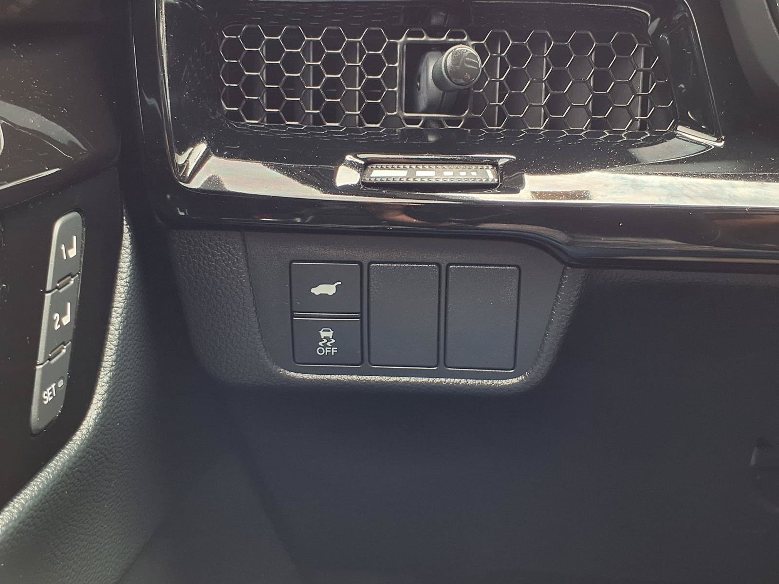 Used 2024 Honda CR-V EX-L image 12