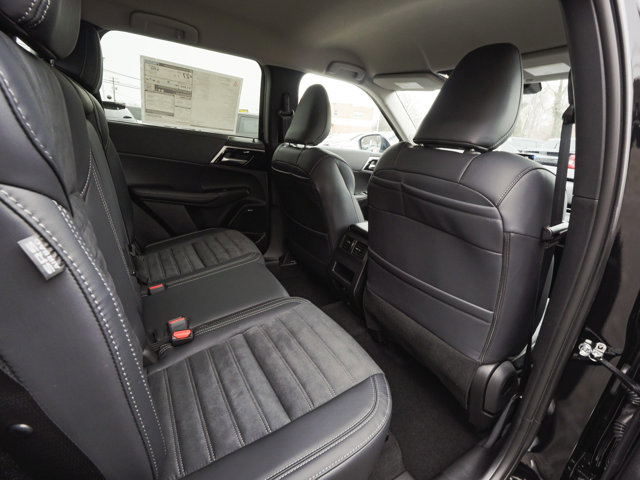 New 2026 Mitsubishi Outlander SE AWD/4WD image 42