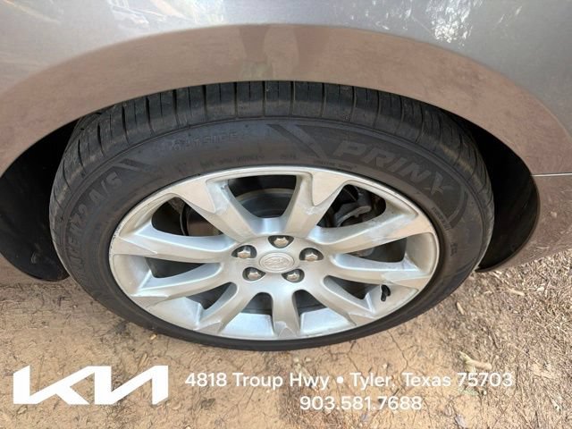 Used 2012 Buick LaCrosse Touring FWD image 8