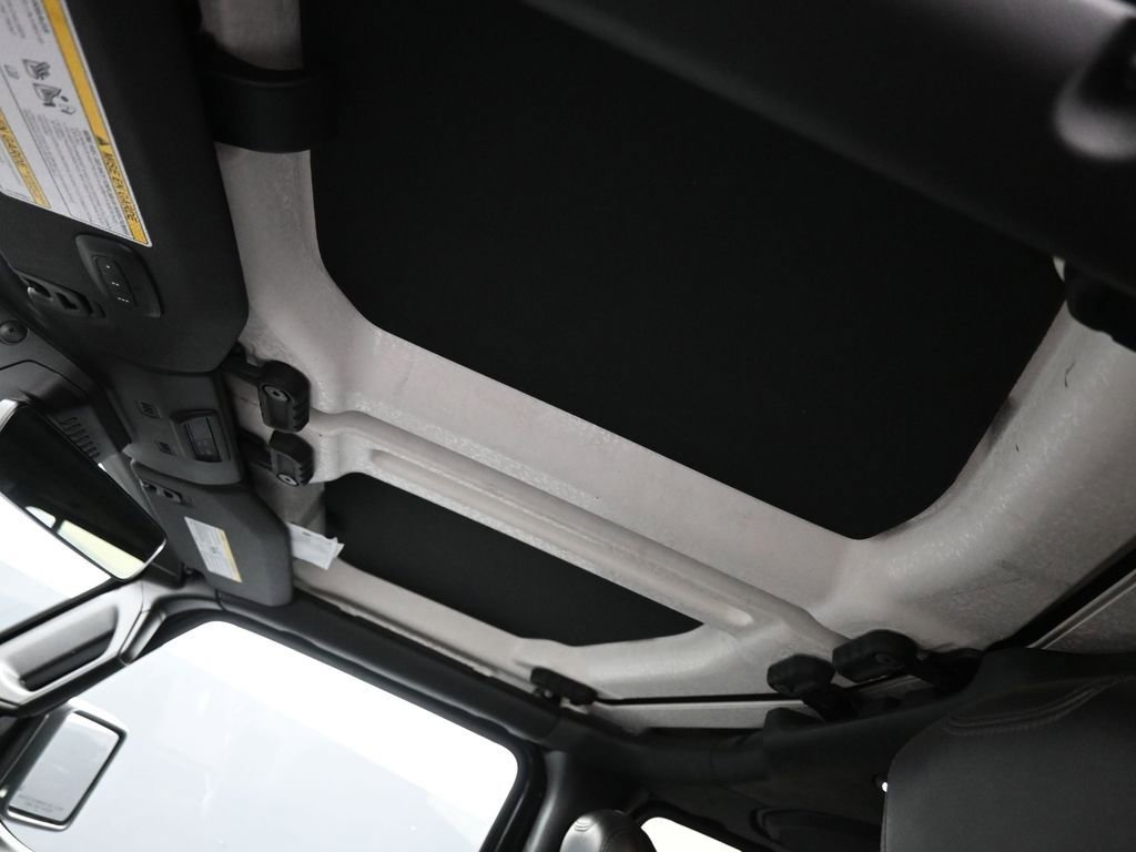 Used 2022 Jeep Gladiator Overland image 20