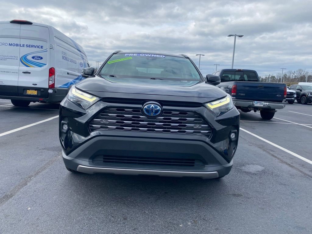 Used 2023 Toyota RAV4 Limited image 2