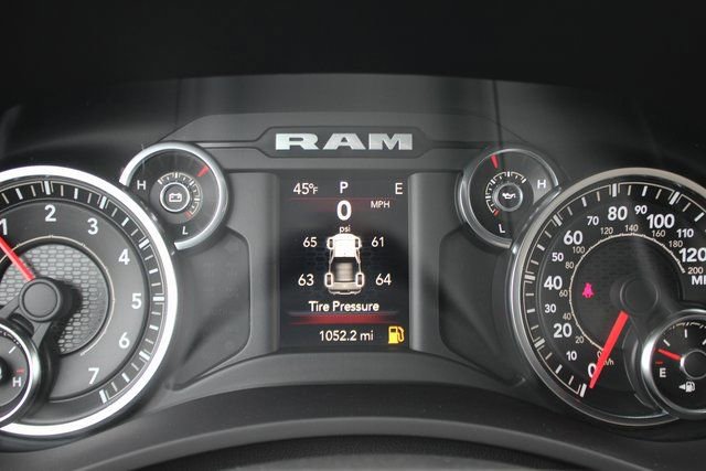 New 2023 RAM 2500 Tradesman AWD/4WD image 17