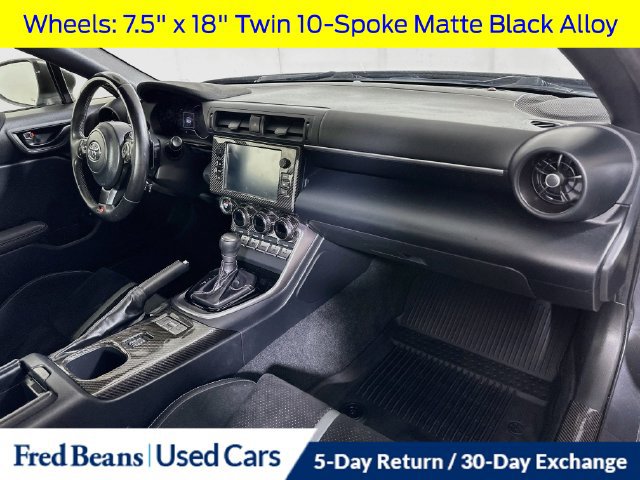 Used 2022 Toyota GR86 Premium RWD image 26