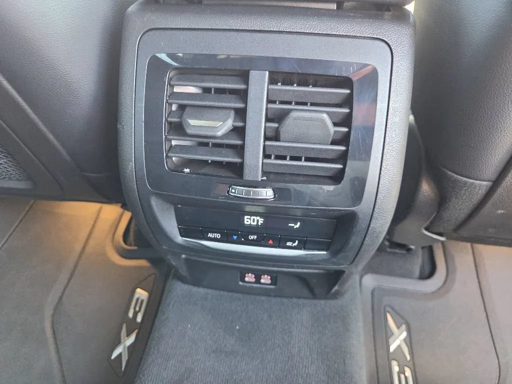 Used 2023 BMW X3 sDrive30i w/ Premium Package RWD image 26