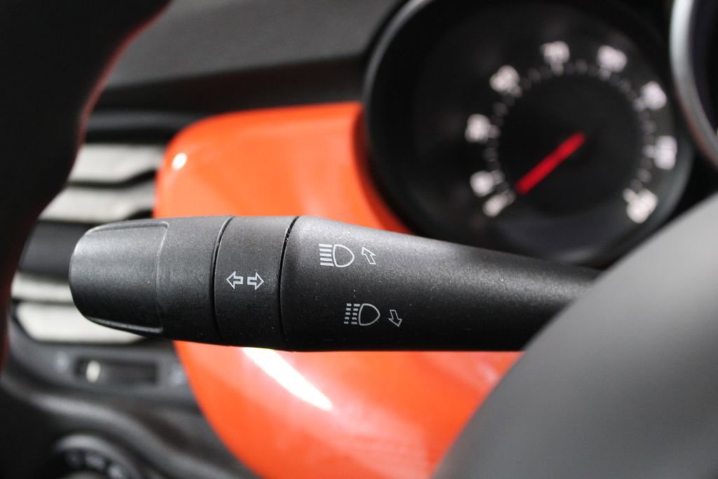 Used 2016 FIAT 500X Pop image 32