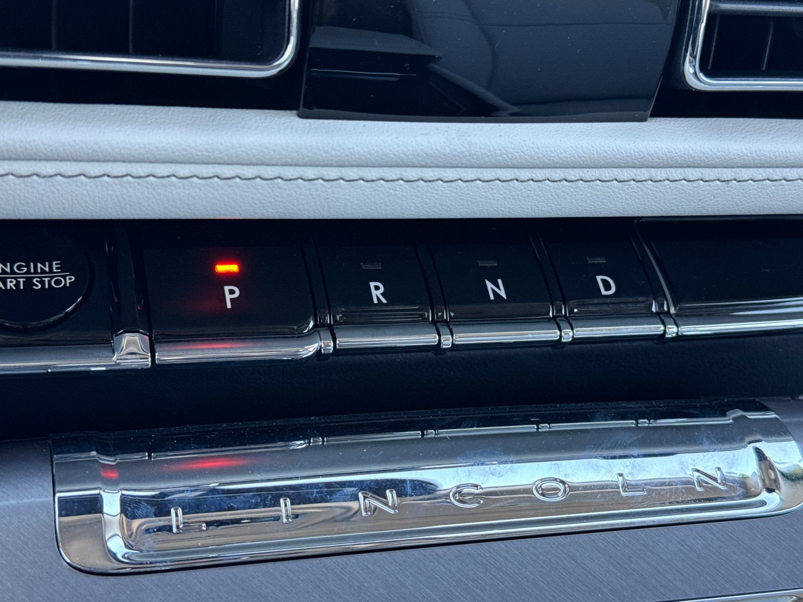 New 2026 Lincoln Aviator 2WD image 21