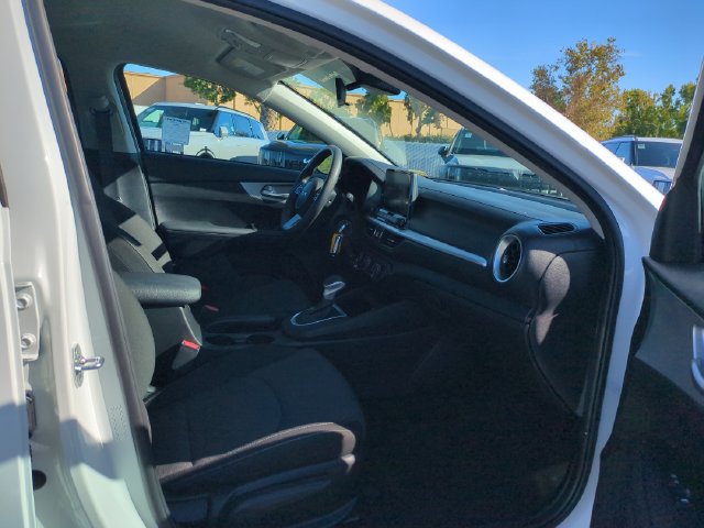 Certified 2023 Kia Forte LXS FWD image 30