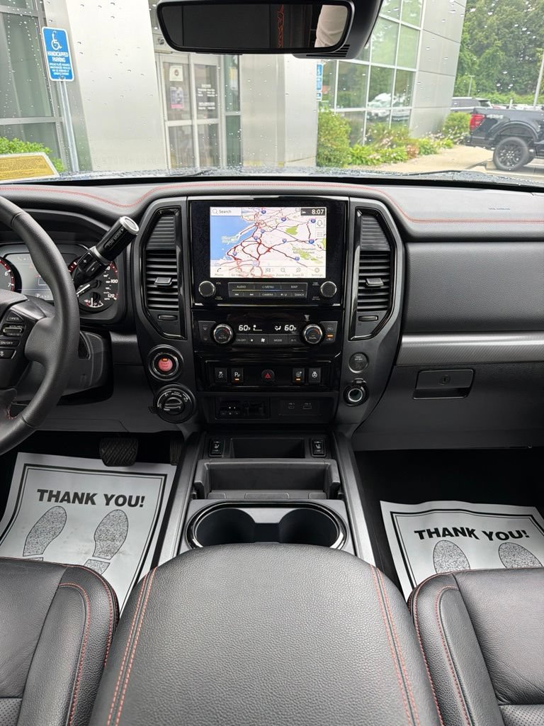 Used 2024 Nissan Titan PRO-4X w/ Pro-4x Convenience Package AWD/4WD image 11