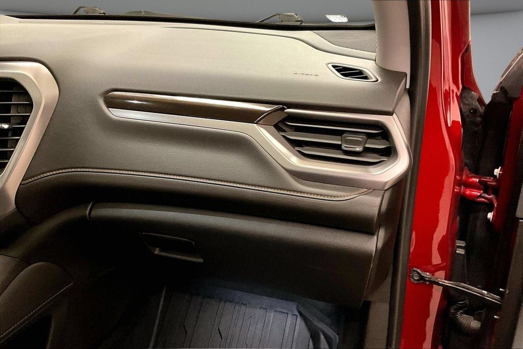 Used 2023 GMC Acadia AT4 w/ Technology Package AWD/4WD image 27
