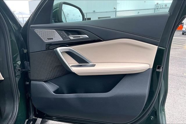 Used 2025 BMW X1 xDrive28i w/ Convenience Package image 19