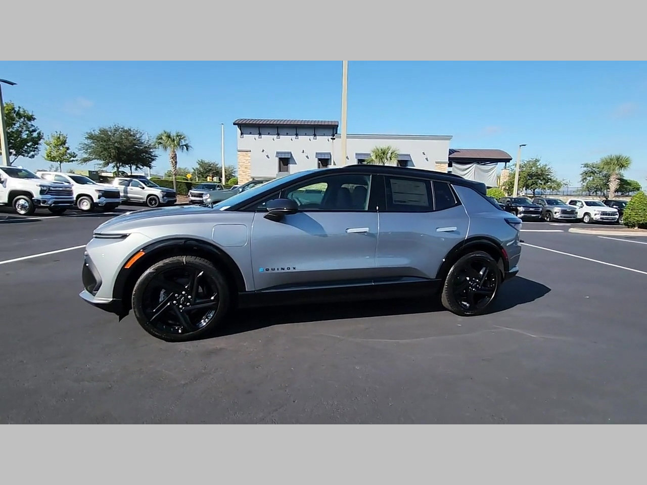 New 2026 Chevrolet Equinox EV RS image 18