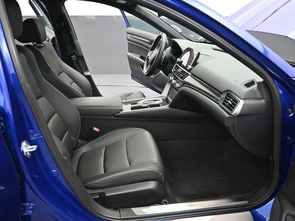 Used 2022 Honda Accord Sport image 13
