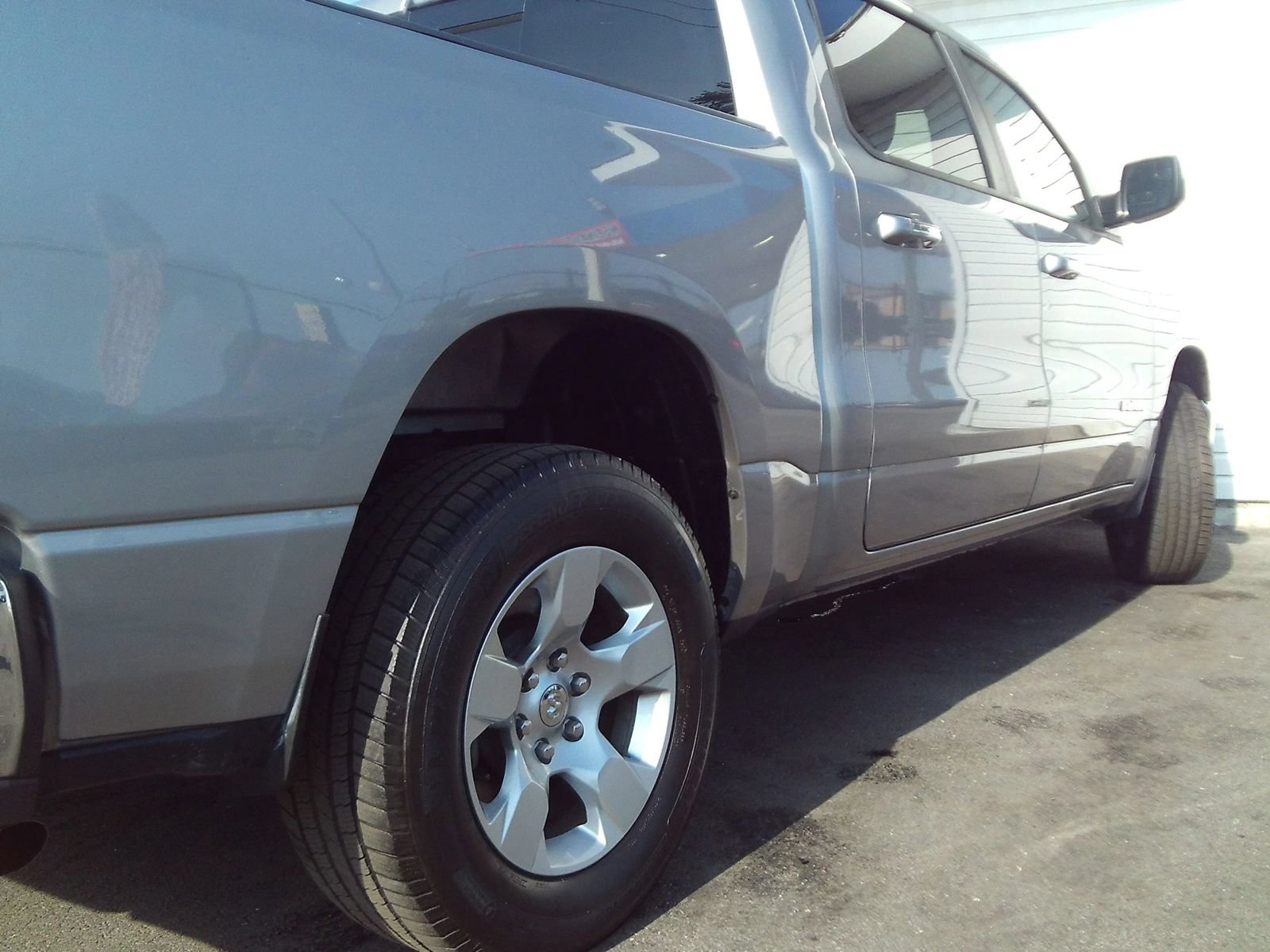 Used 2019 RAM 1500 Big Horn AWD/4WD image 8