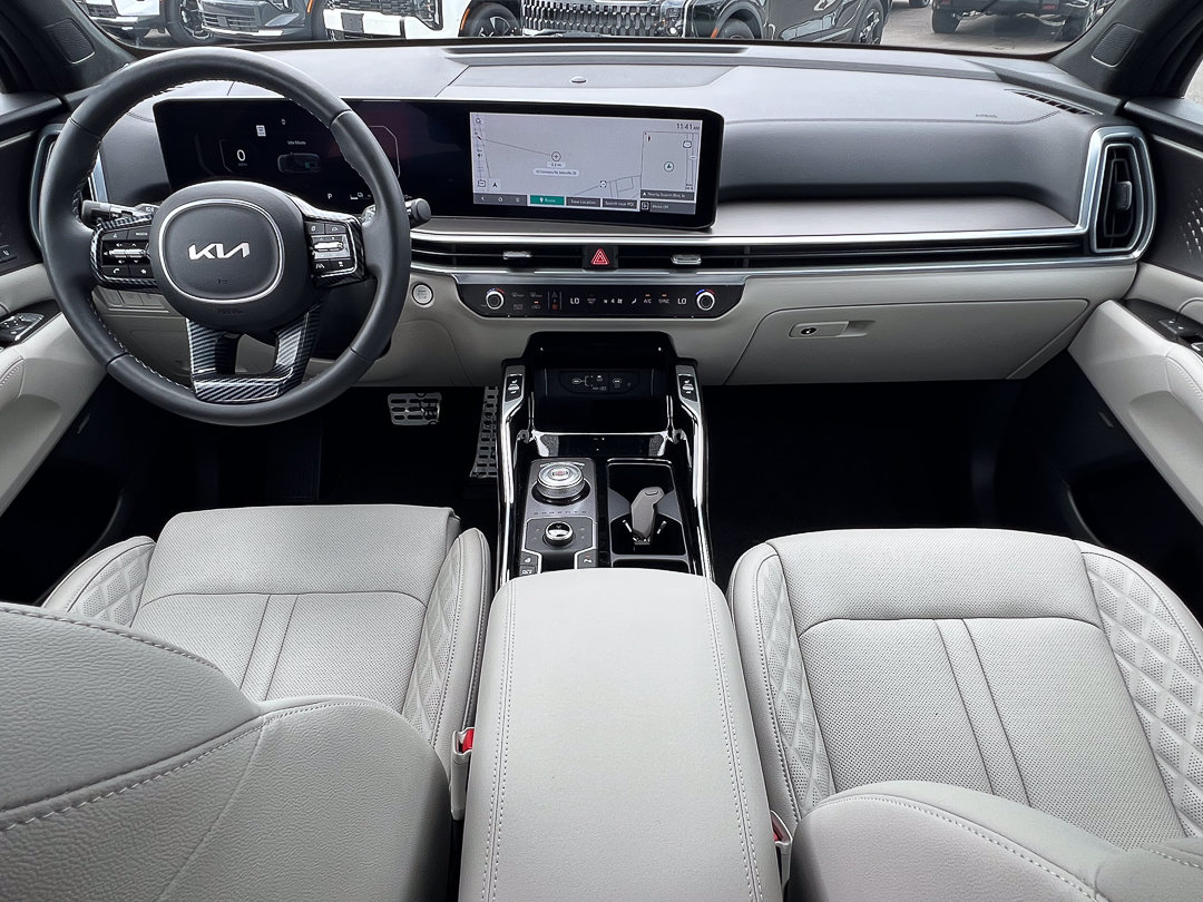 Used 2025 Kia Sorento SX Prestige AWD/4WD image 39