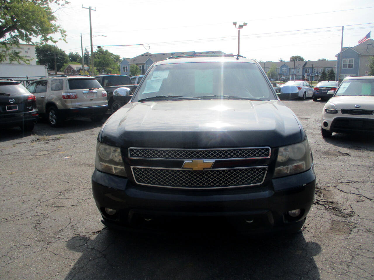 Used 2012 Chevrolet Suburban LS w/ All-Star Edition AWD/4WD image 3