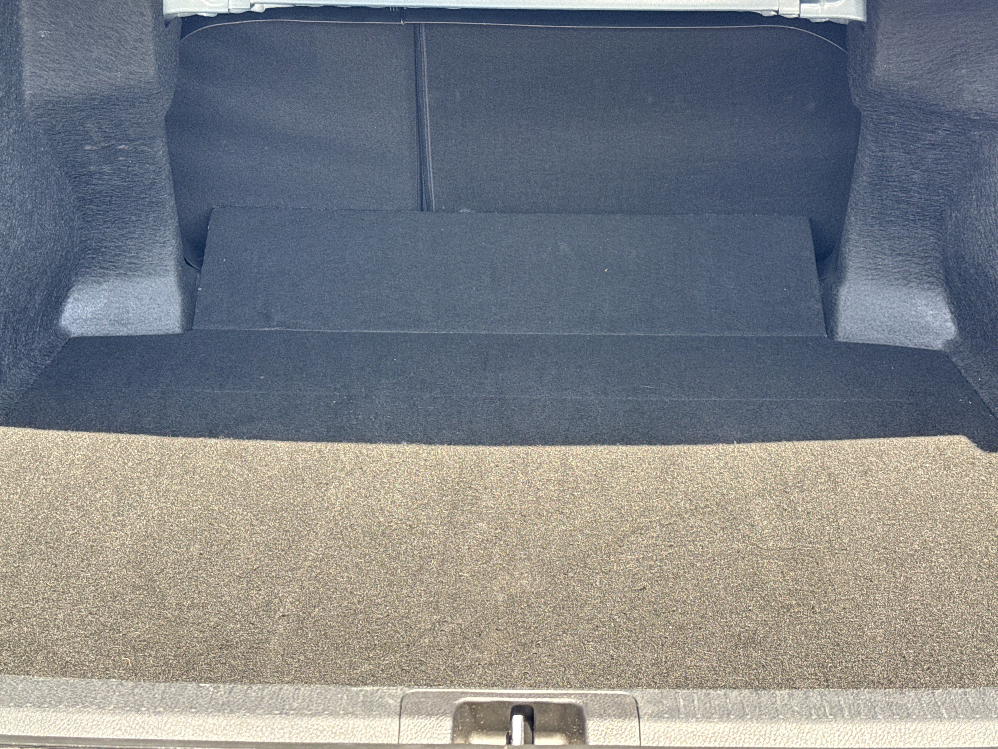 Used 2025 Toyota Camry SE w/ Multimedia Upgrade Package FWD image 30