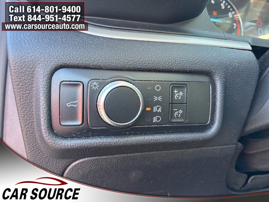 Used 2020 Ford Explorer XLT w/ Comfort Package image 18