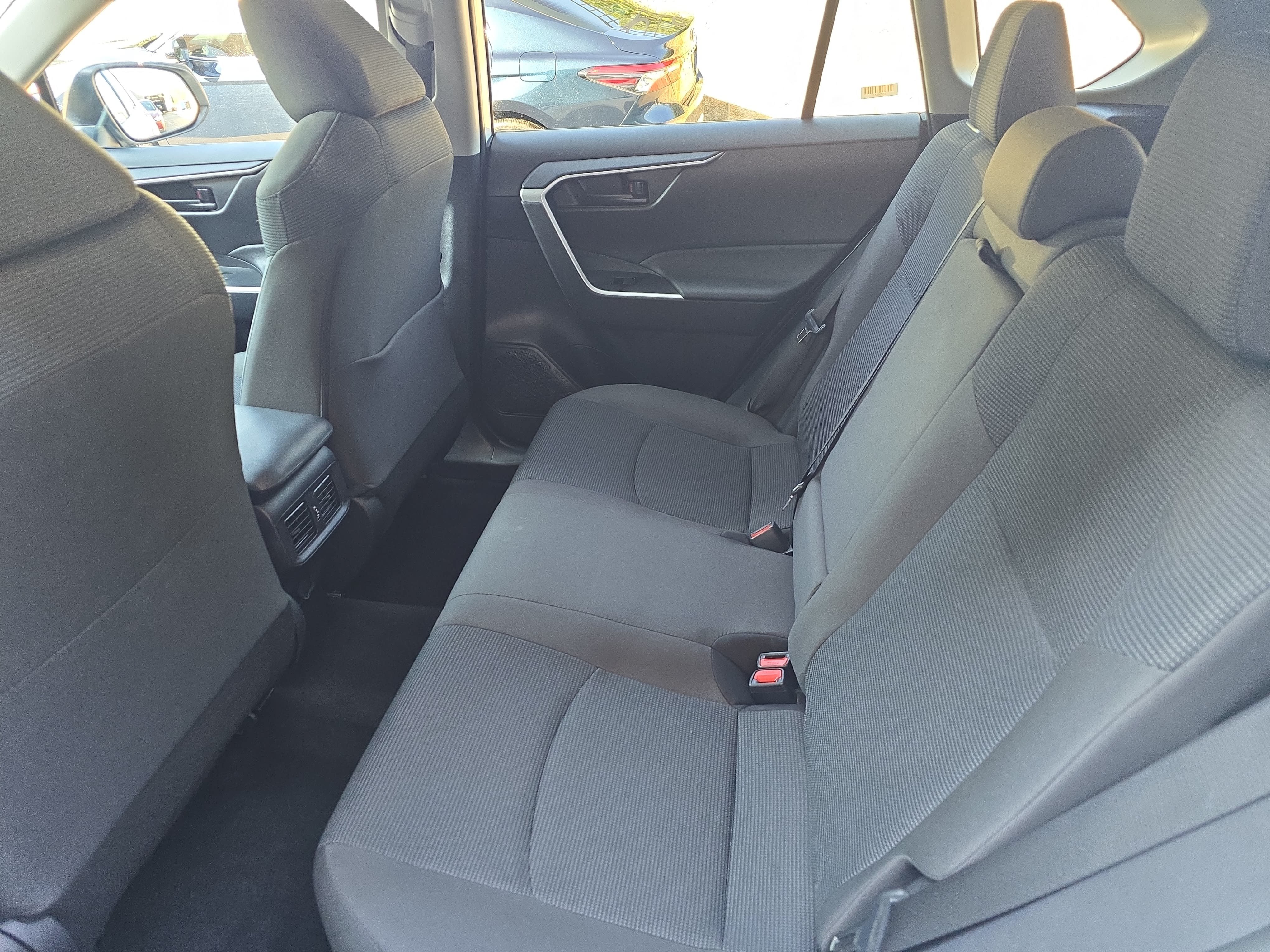 Certified 2025 Toyota RAV4 LE AWD/4WD image 13