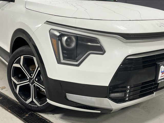 New 2025 Kia Niro EX Touring image 3