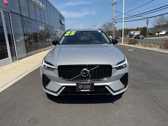 Certified 2025 Volvo XC60 B5 Plus image 7