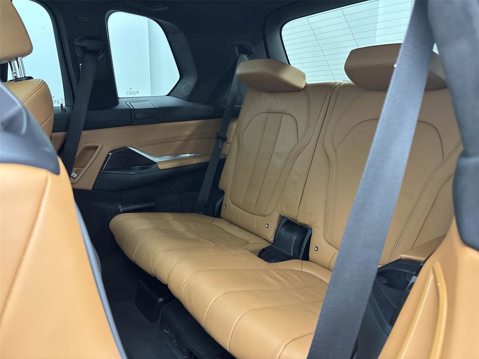 Used 2021 BMW X7 M50i AWD/4WD image 30