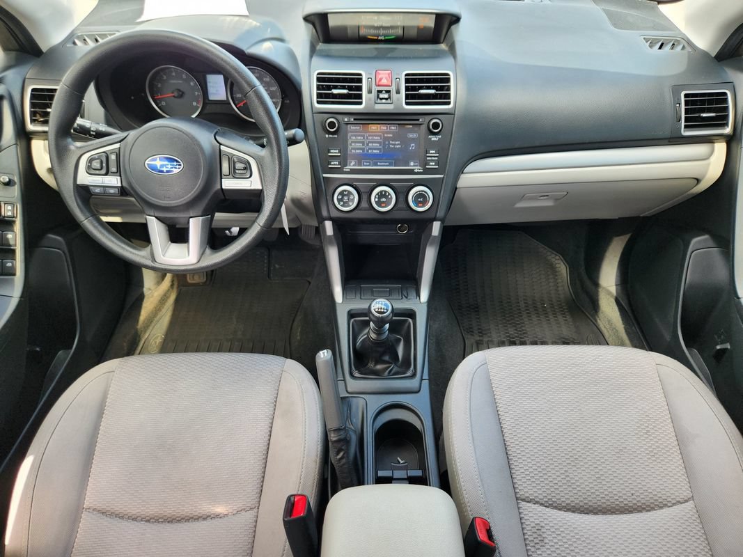 Used 2017 Subaru Forester 2.5i AWD/4WD image 27