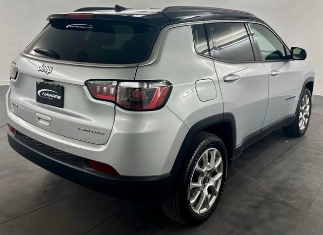 Used 2025 Jeep Compass Limited AWD/4WD image 9