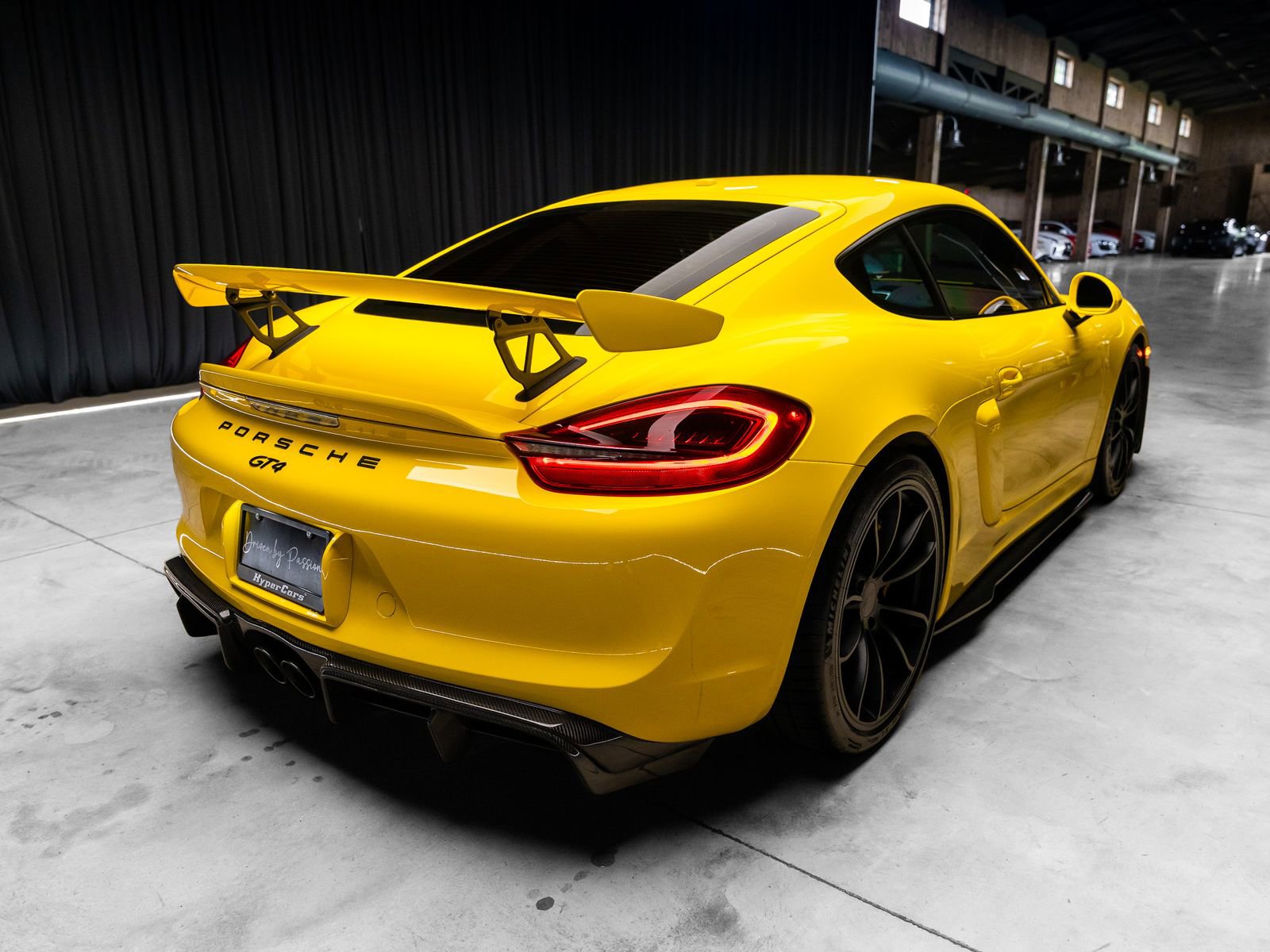 Used 2016 Porsche Cayman GT4 w/ Sport Chrono Package RWD image 14