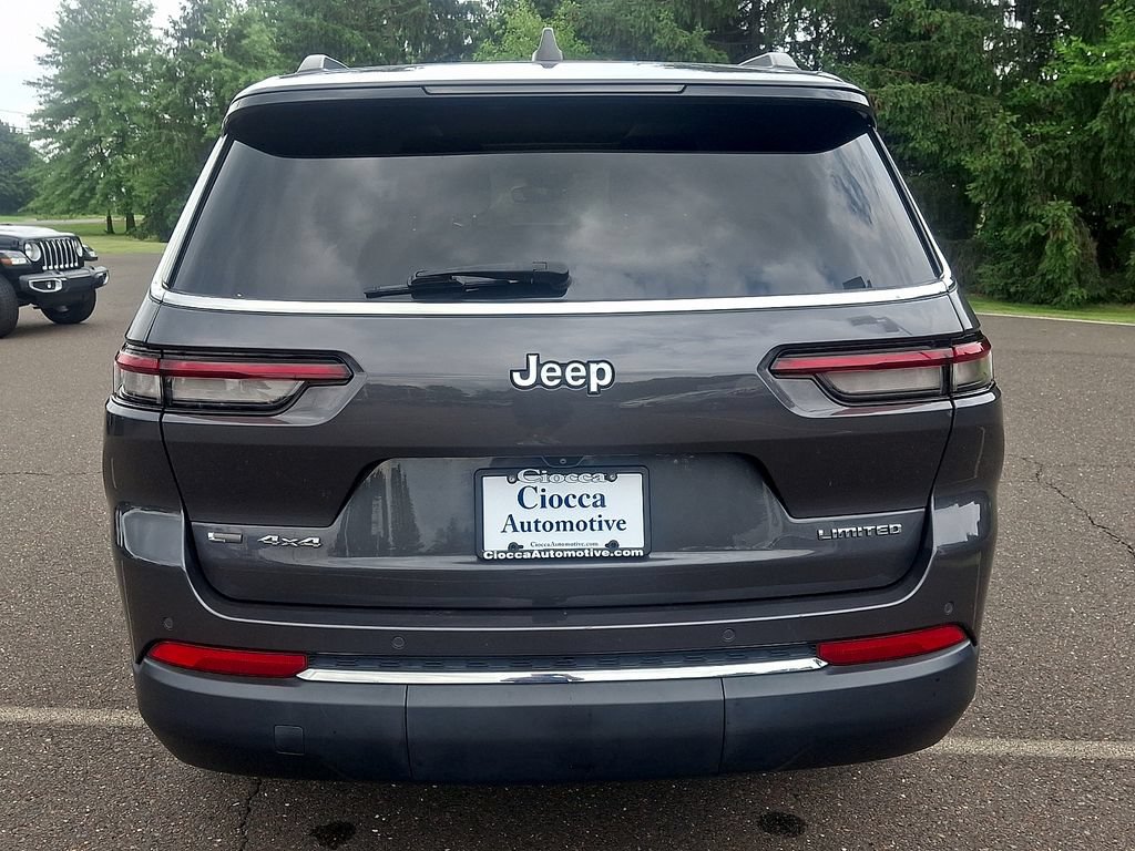 Used 2022 Jeep Grand Cherokee L Limited AWD/4WD image 8