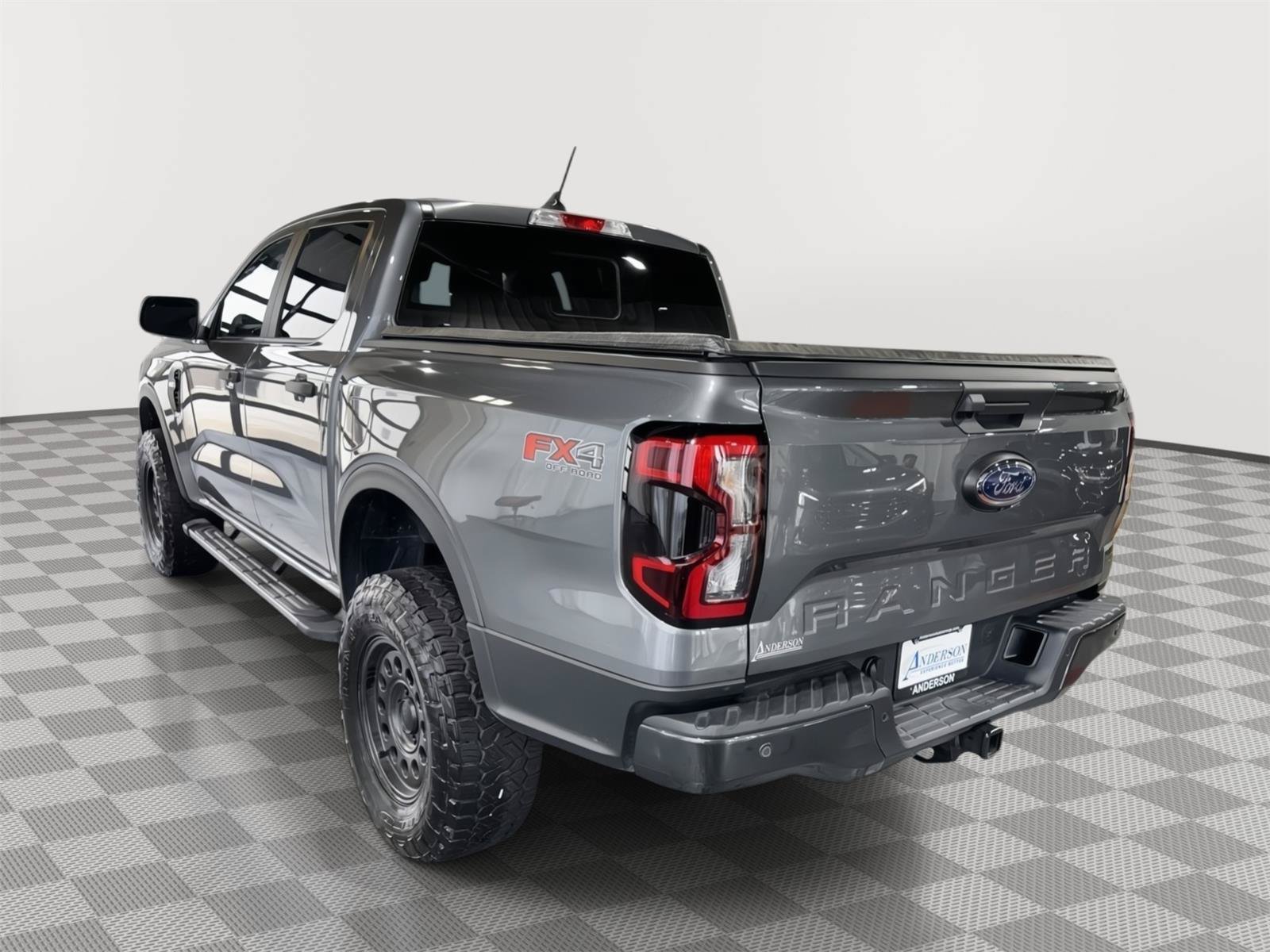 Used 2025 Ford Ranger XLT AWD/4WD image 9