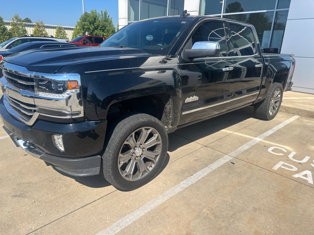 Used 2017 Chevrolet Silverado 1500 High Country AWD/4WD image 2
