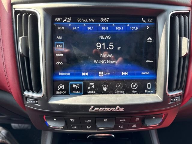 Used 2019 Maserati Levante S AWD/4WD image 7
